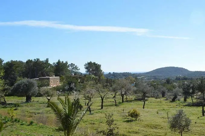Can Vich Petit Sant Carles de Peralta Villa